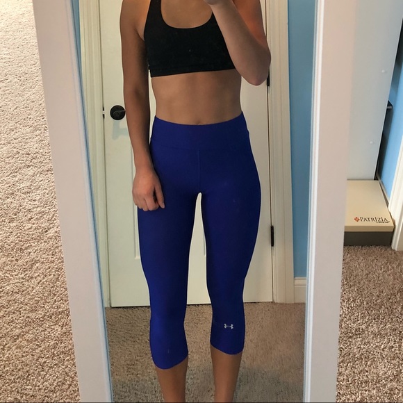 Cropped Under Armor Workout Leggings 